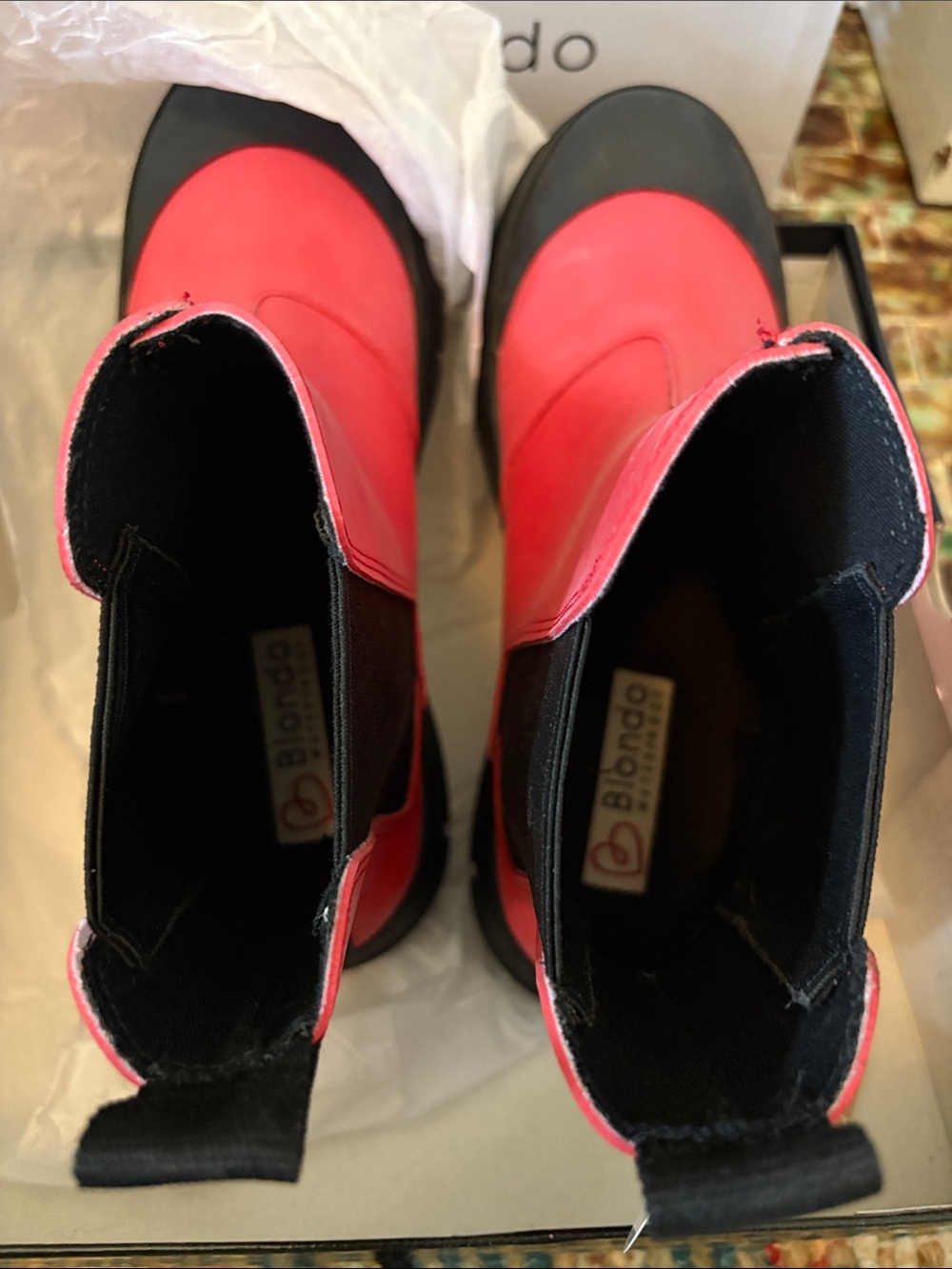 BLONDO HELGA CHELSEA RED RAIN-BOOTS WATERPROOF lug sole SZ 9.5 - Picture 7 of 8
